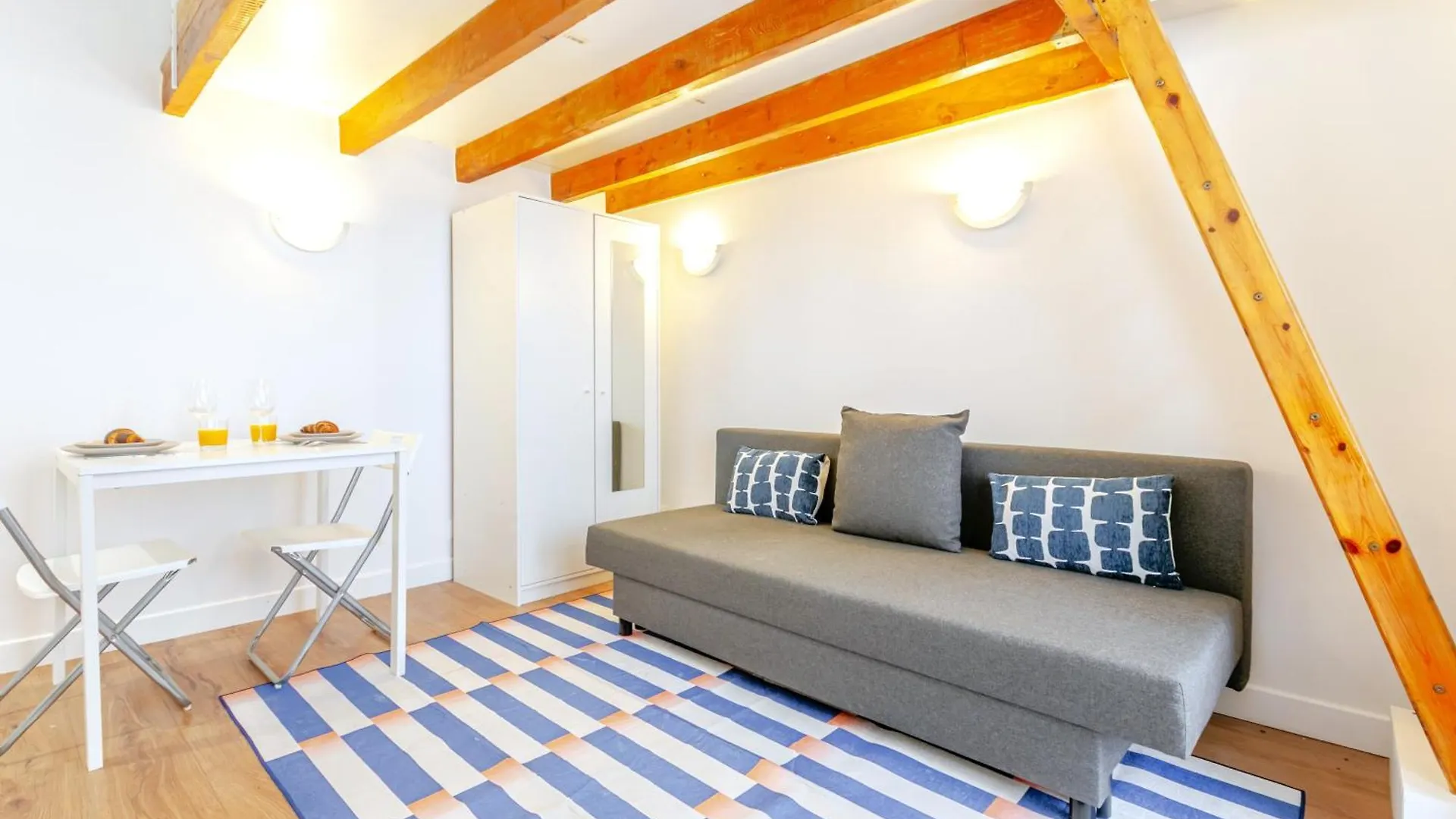 Studio Cool Avec Mezzanine 17Eme Arrondissement 巴黎 公寓