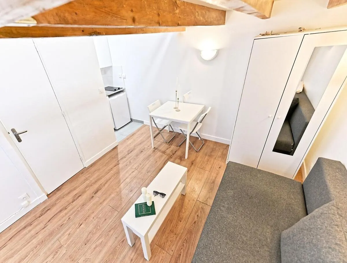 Apartment Studio Cool Avec Mezzanine 17Eme Arrondissement Paris
