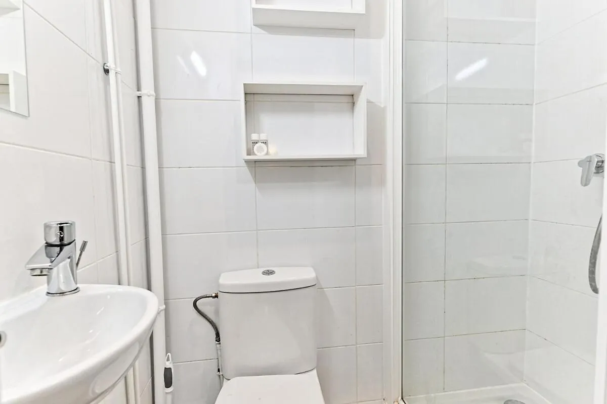 Studio Cool Avec Mezzanine 17Eme Arrondissement Paris